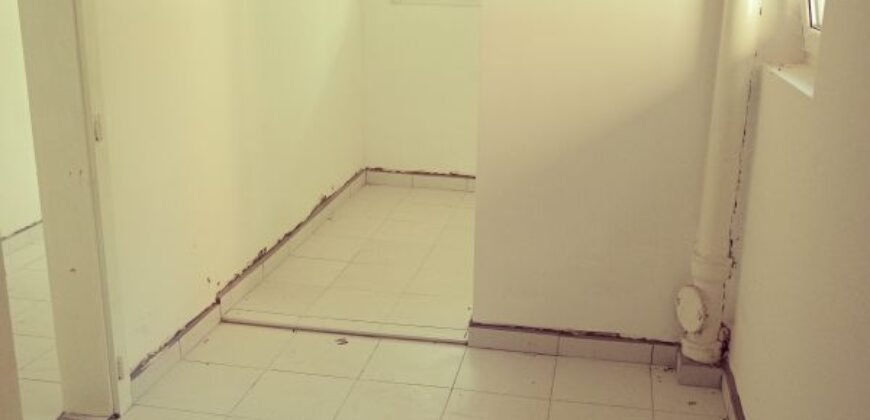 Spratna kuća u Centru
