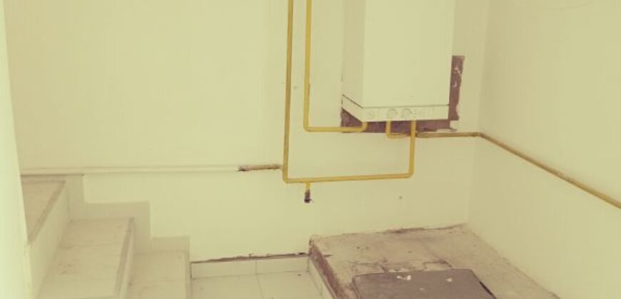 Spratna kuća u Centru
