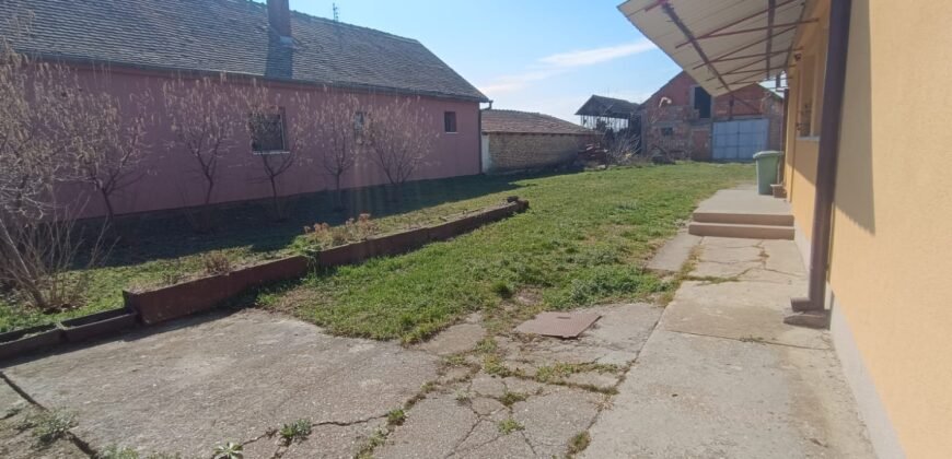 Kuća u Sečnju