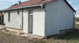 Kuća u Ečki