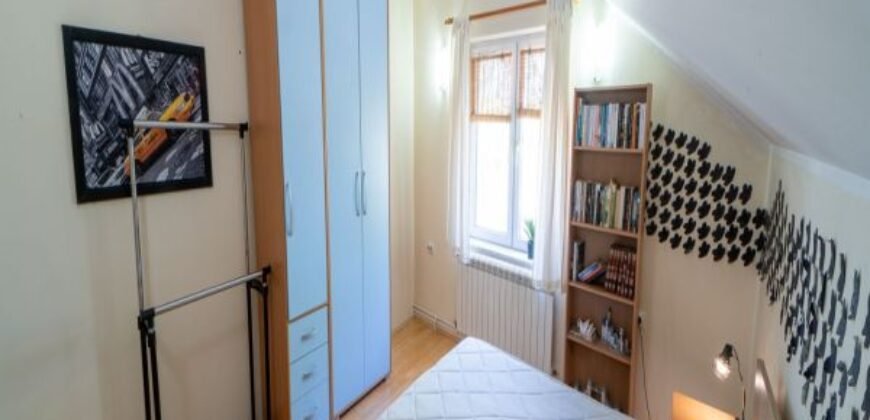 Spratna kuća na Lesnini