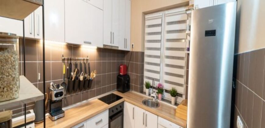 Spratna kuća na Lesnini