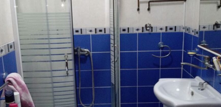 Spratna kuća u Dolji