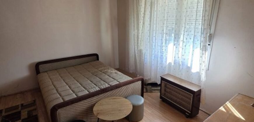 Kuća u centru Ečke