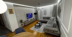 Trosoban stan u Maloj Americi