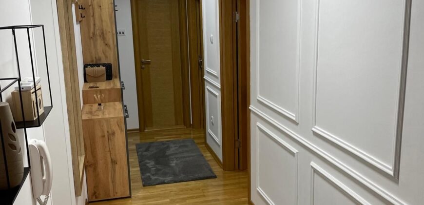 Trosoban stan u Maloj Americi