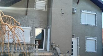 Spratna kuća na Duvanici