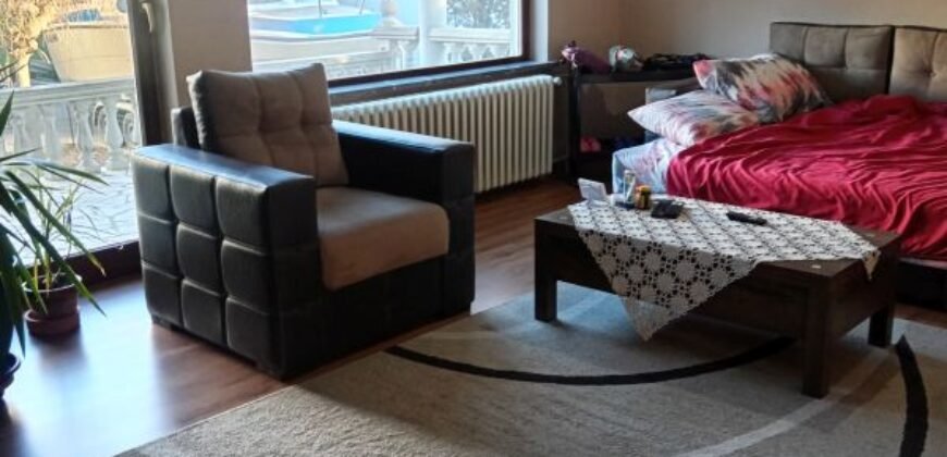 Spratna kuća na Duvanici