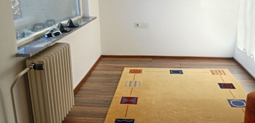 Spratna kuća na Duvanici