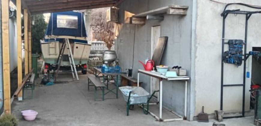 Spratna kuća na Duvanici