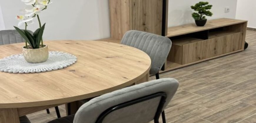 Dva dvosobna stana na Duvanici