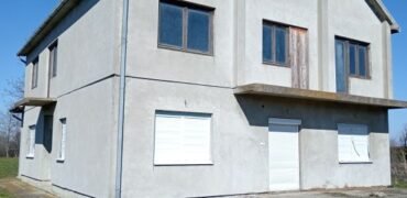 Spratna kuća u Kleku