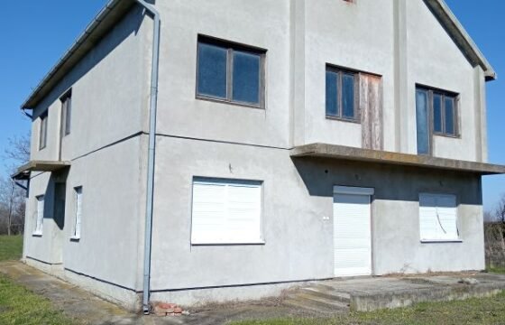 Spratna kuća u Kleku