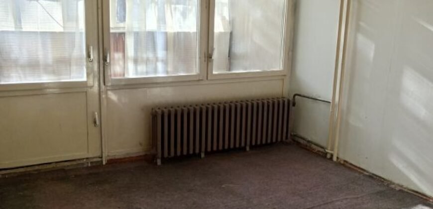 Dvosoban stan na 4. Julu