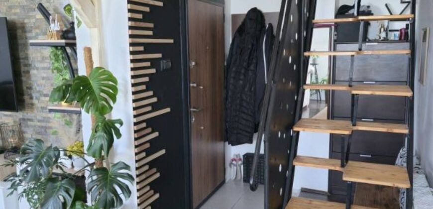 Četvorosoban stan u naselju Brigadira Ristića