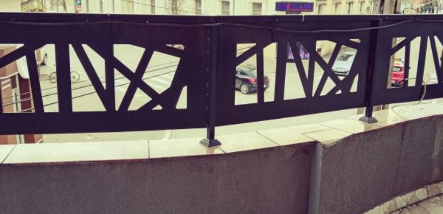 Trosoban stan u Centru