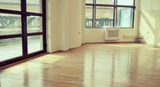 Trosoban stan u Centru