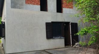 Kuća sa potkrovljem na Zelenom Polju