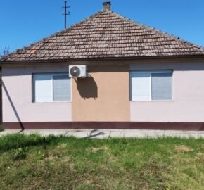 Kuća u Aracu